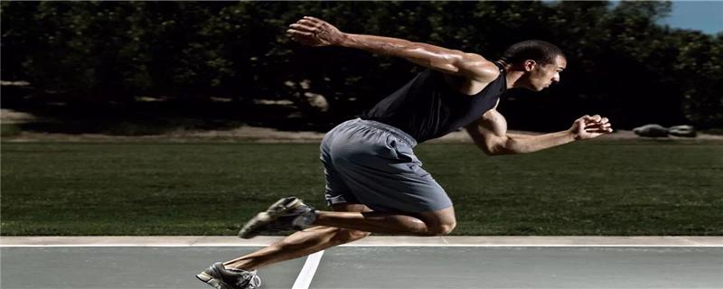 瘦人适合夜跑还是晨跑(瘦人适合早上还是晚上跑步)