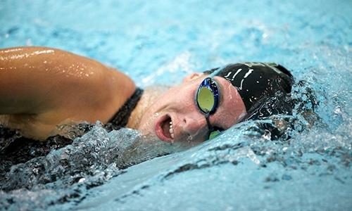 学游泳耳朵进水怎么办 学游泳耳朵进水怎么办啊-九图集