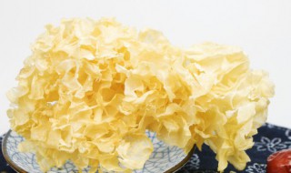 新鲜银耳煮了还有毒吗（新鲜银耳煮熟后还有毒吗）