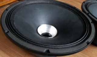 音箱怎么清洗(音箱怎么清理灰尘)-九图集