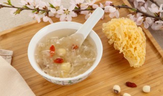 煮熟的银耳隔夜能喝吗(煮熟的银耳隔夜能吃吗?)-九图集