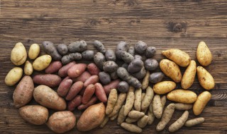 土豆和玉米可以一起蒸着吃吗 玉米和土豆可以一起煮着吃吗