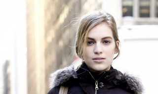 羽绒服帽子上的毛怎么清洗啊（羽绒服帽子上的毛怎么打理）