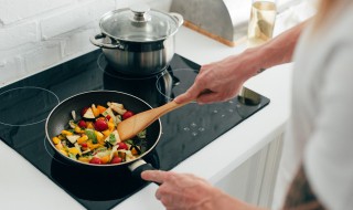 红菜苔与什么相克（红菜苔禁忌与搭配）-九图集