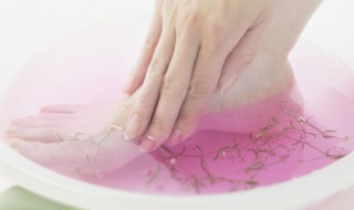 小苏打洗脚的好处 苏打洗脚有什么好处