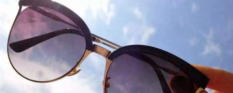 偏光太阳镜和普通太阳镜的区别 偏光太阳镜和普通太阳镜的区别百度百科