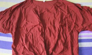 衣服有发胶如何清洗(衣服上的胶如何清洗)