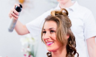 发胶一般能坚持多长时间 发胶能持续多长时间-九图集