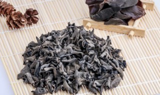 黑木耳能和胡萝卜一起吃吗 胡萝卜与黑木耳可以一起吃吗-九图集