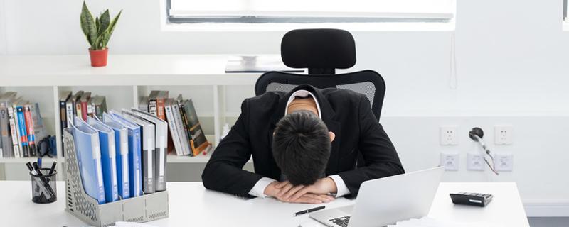 男人体内湿气重的症状 五十岁的男人体内湿气重的症状-九图集