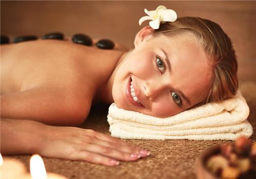 艾灸可以灸哪里 特别胖的人艾灸可以灸哪里-九图集