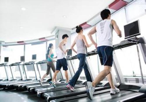 晚上健身最好的时间段 晚上健身几个小时最好-九图集