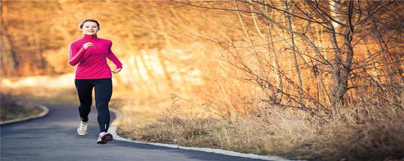 冬季跑步穿什么衣服(冬季跑步应该穿什么衣服)
