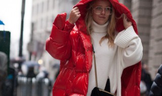 羽绒服能放洗衣机吗 羽绒服能放洗衣机洗么