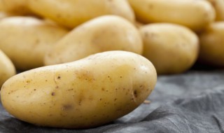 土豆和鸡蛋能一起做菜吃吗 土豆和鸡蛋可以一起做菜吃吗
