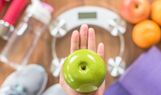 158标准体重（158标准体重女生对照表）