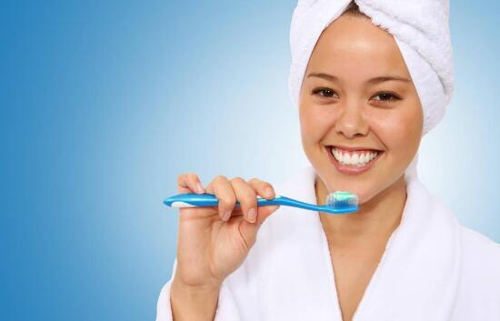 怎么刷牙才正确 怎么刷牙才正确图片-九图集