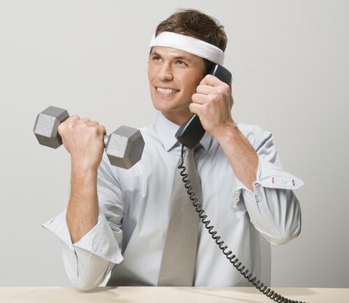 练哑铃肌肉酸痛怎么办 哑铃练的肌肉痛怎么办?