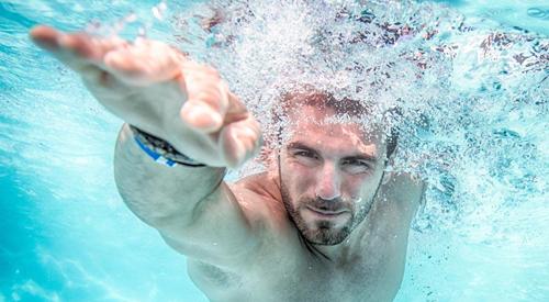 老年人游泳注意事项 中老年人游泳注意事项