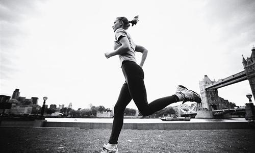 跑步前可以喝酸奶吗（跑步之前可以喝酸奶吗）-九图集