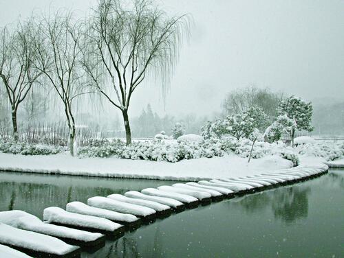 立冬养生从“睡懒觉”开始 立秋养生睡眠-九图集