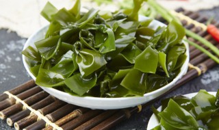 海带能和西红柿一起吃吗(西红柿和海带能一起吃么)