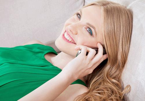 女人经常掉头发怎么办(女人经常掉头发怎么办吃什么药)