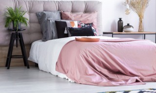 床垫膜不撕掉对人体有危害吗 床垫上面的膜不撕掉有什么危害嘛