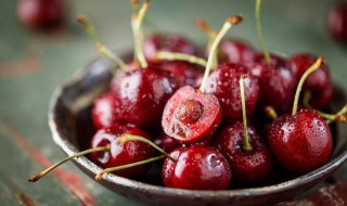 车厘子吃完有点苦味是什么原因（车厘子吃完有点苦味是什么原因造成的）