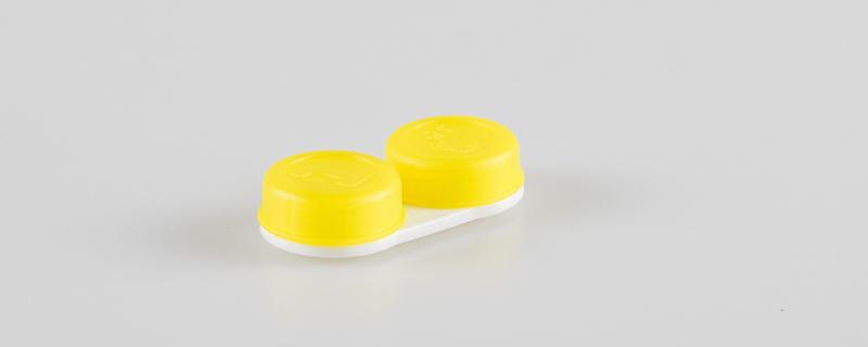 隐形眼镜应急泡法（隐形眼镜应急泡法纯净水泡隐形眼镜可以吗）-九图集