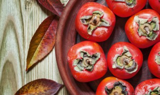 石榴可以和柿子一起吃吗 石榴能不能跟柿子一起吃-九图集