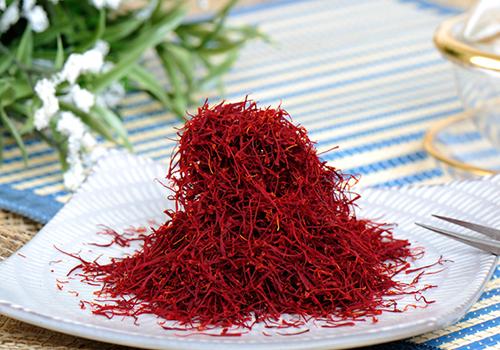 藏红花泡脚孕妇能用吗(藏红花的怀孕能泡脚吗?功效与作用及禁忌)