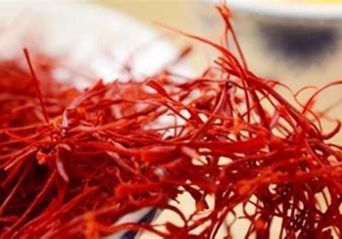 藏红花泡脚会过敏吗 藏红花泡脚好不好-九图集