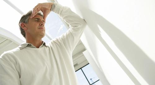 爬楼梯头疼怎么回事（爬楼梯头疼是怎么回事）