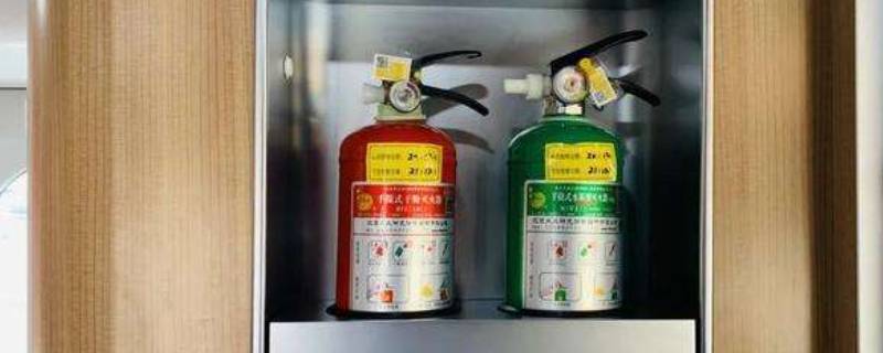 高铁地铁飞机常备的灭火器种类有(高铁地铁飞机上常备的灭火器种类)
