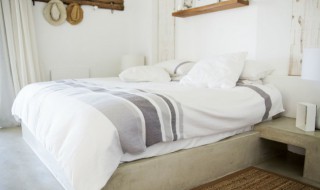 新床垫要不要撕掉薄膜 床垫的薄膜需要撕开吗-九图集