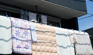 聚酯纤维被子如何清洗(纤维被子怎么清洗)