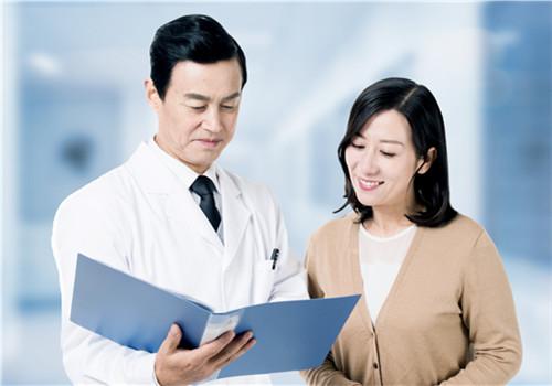 夏天湿气重的症状有哪些 夏天湿气重的表现-九图集