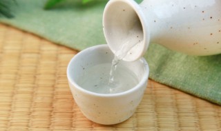 白酒打开多长时间就不能喝了（白酒打开多长时间不可以饮用了）-九图集