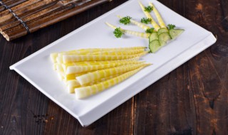 春笋变黑了还可以吃吗(春笋剥出来发黑能吃吗)