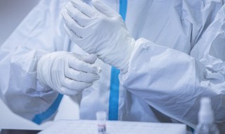 穿脱防护服的顺序及注意事项(穿脱防护服的顺序及注意事项2020)