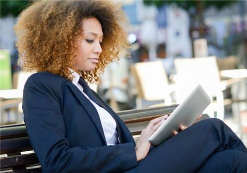 哪些人不适合艾灸肚脐(什么样的人适合艾灸肚脐)