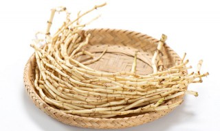 鱼腥草炖梨功效与作用(鱼腥草炖秋梨功效)-九图集