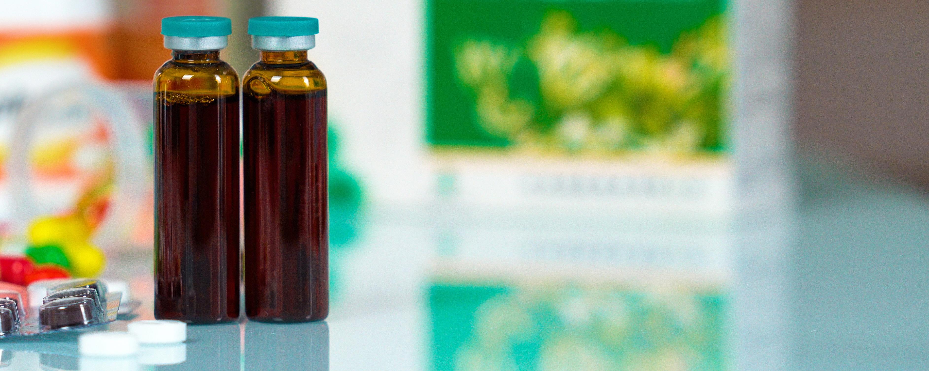 藿香正气水贴肚脐功效（藿香正气水贴肚脐功效治感冒）-九图集