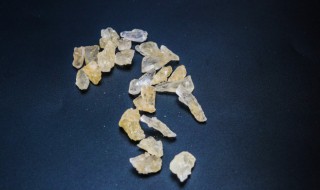 冰糖是凉性还是热性 黄色冰糖是凉性还是热性