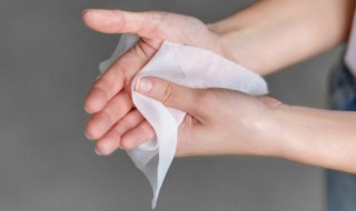 用纸代替卸妆棉可以吗 没有卸妆棉可以用纸吗