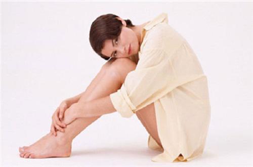 经期流鼻血是怎么回事（经期流鼻血是怎么回事?）-九图集