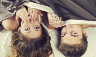 床单沾上血渍如何清洗 床单上的血渍怎么能清洗掉-九图集