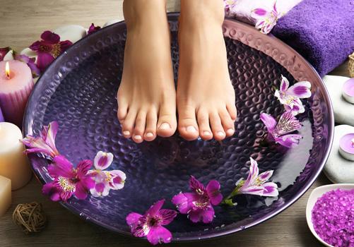 那些人不能泡脚(哪种人不能泡脚?)