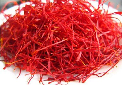 藏红花泡脚产妇能用吗（小产能用藏红花泡脚吗?）-九图集